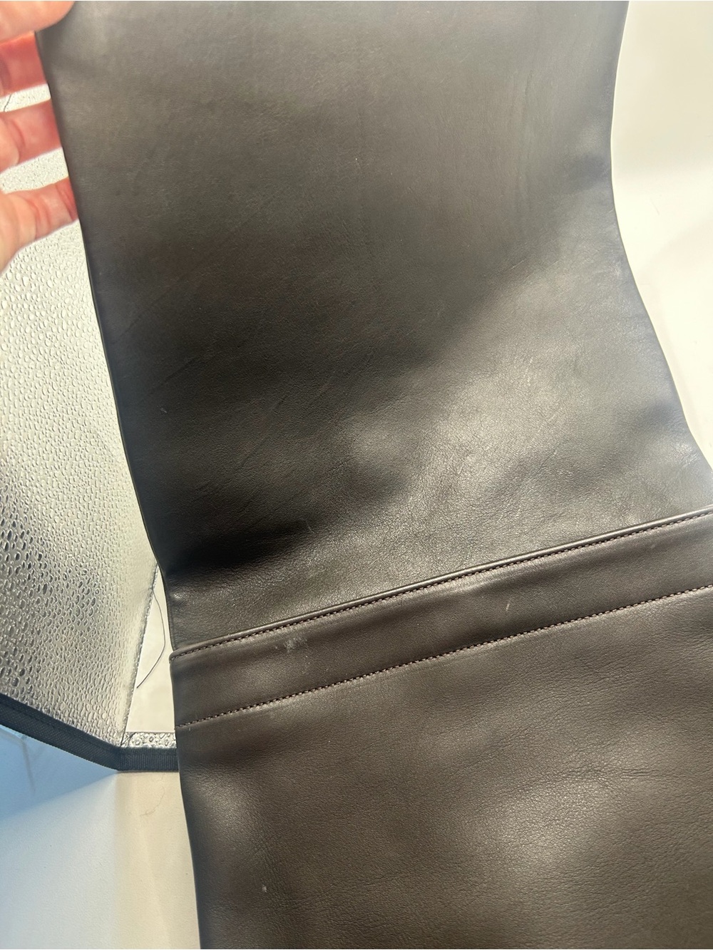 Coach Vintage Chelsea Hippie Flap Crossbody Black Leather Authentic - Style 9458 - Picture 6 of 12
